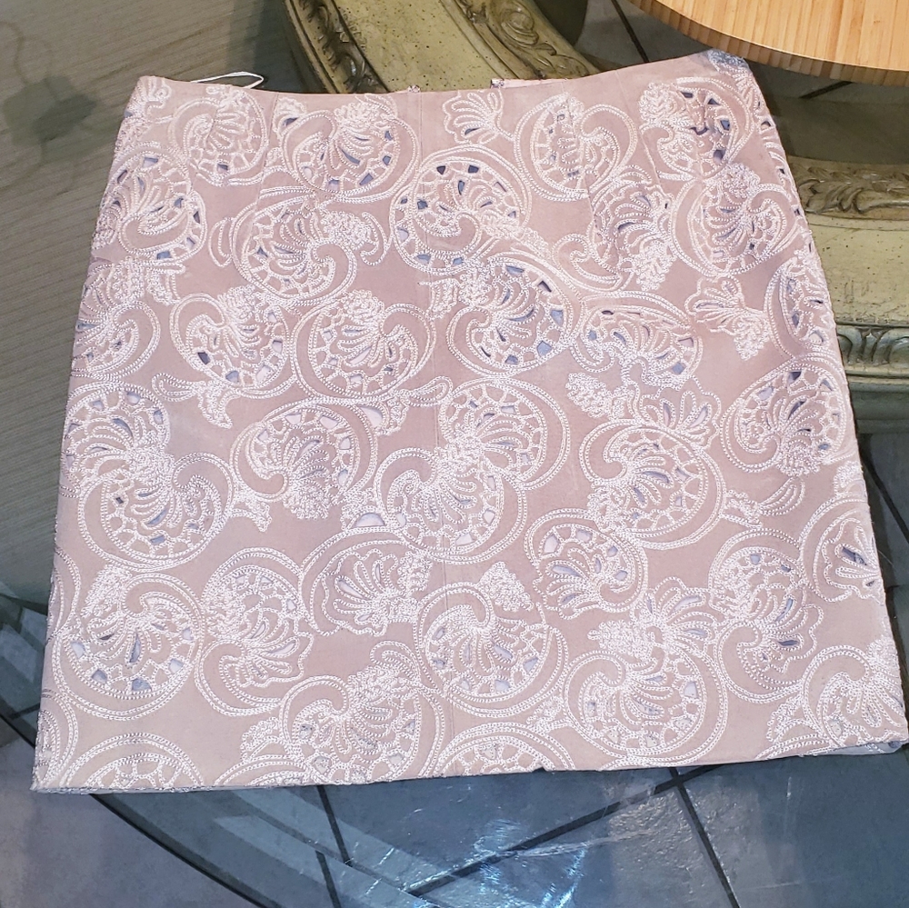 On Hold Oscar de la renta skirt 2